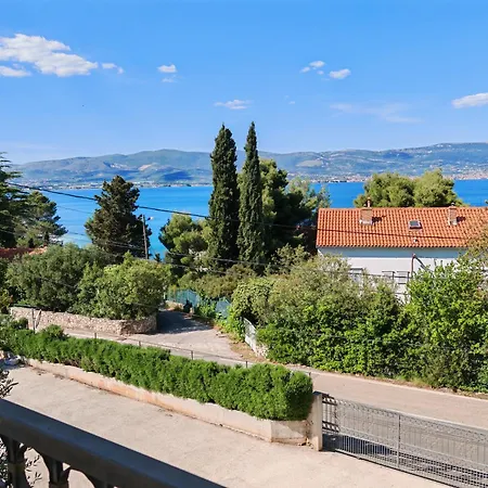 Apartment Sofija Slatine